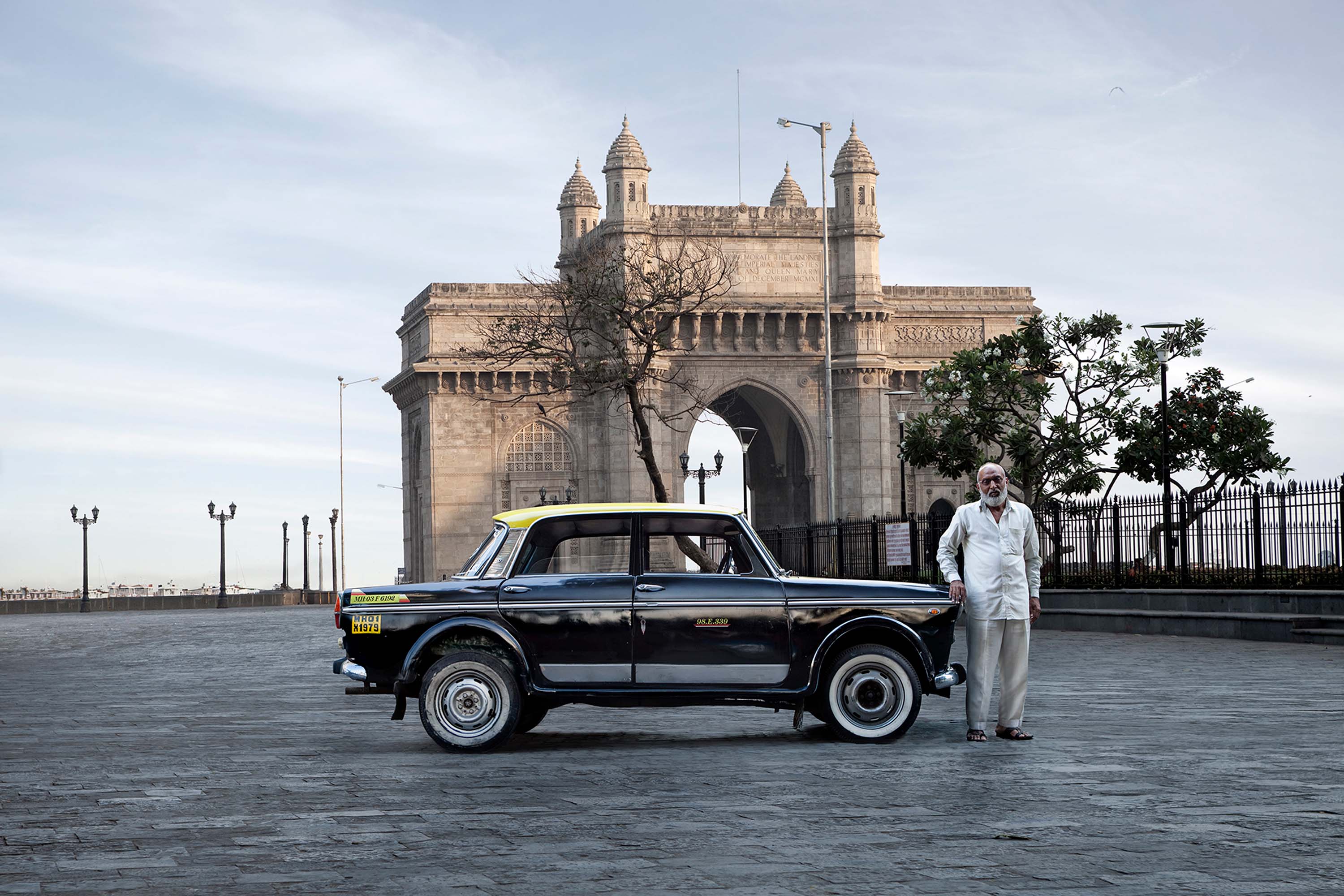 MUMBAITAXI1F_